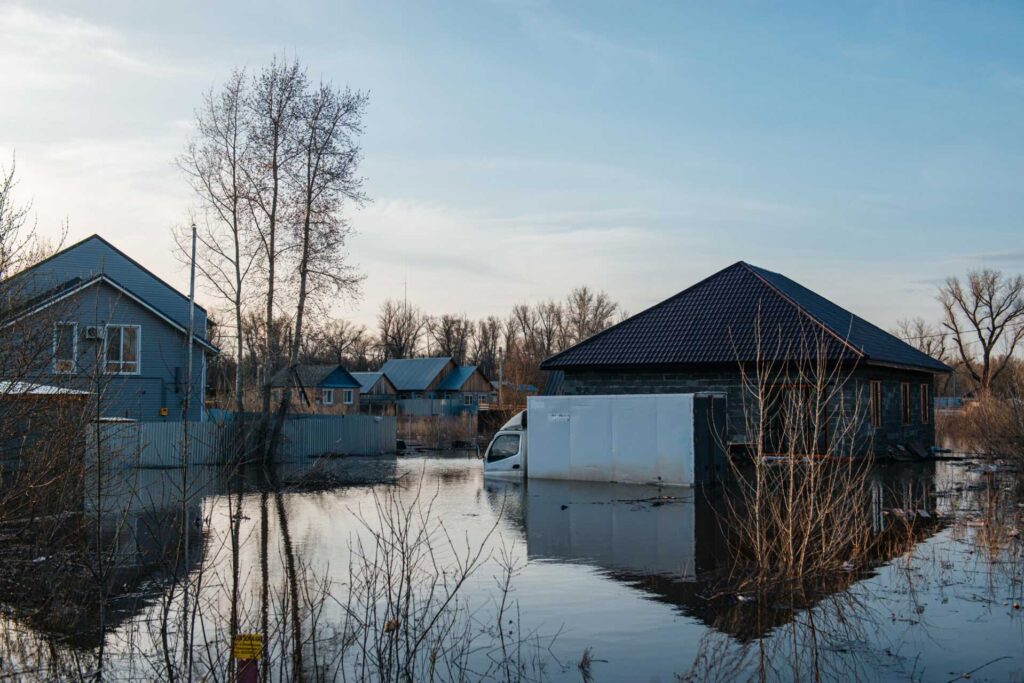 Why Use Proven Flood Cleanup Techniques?